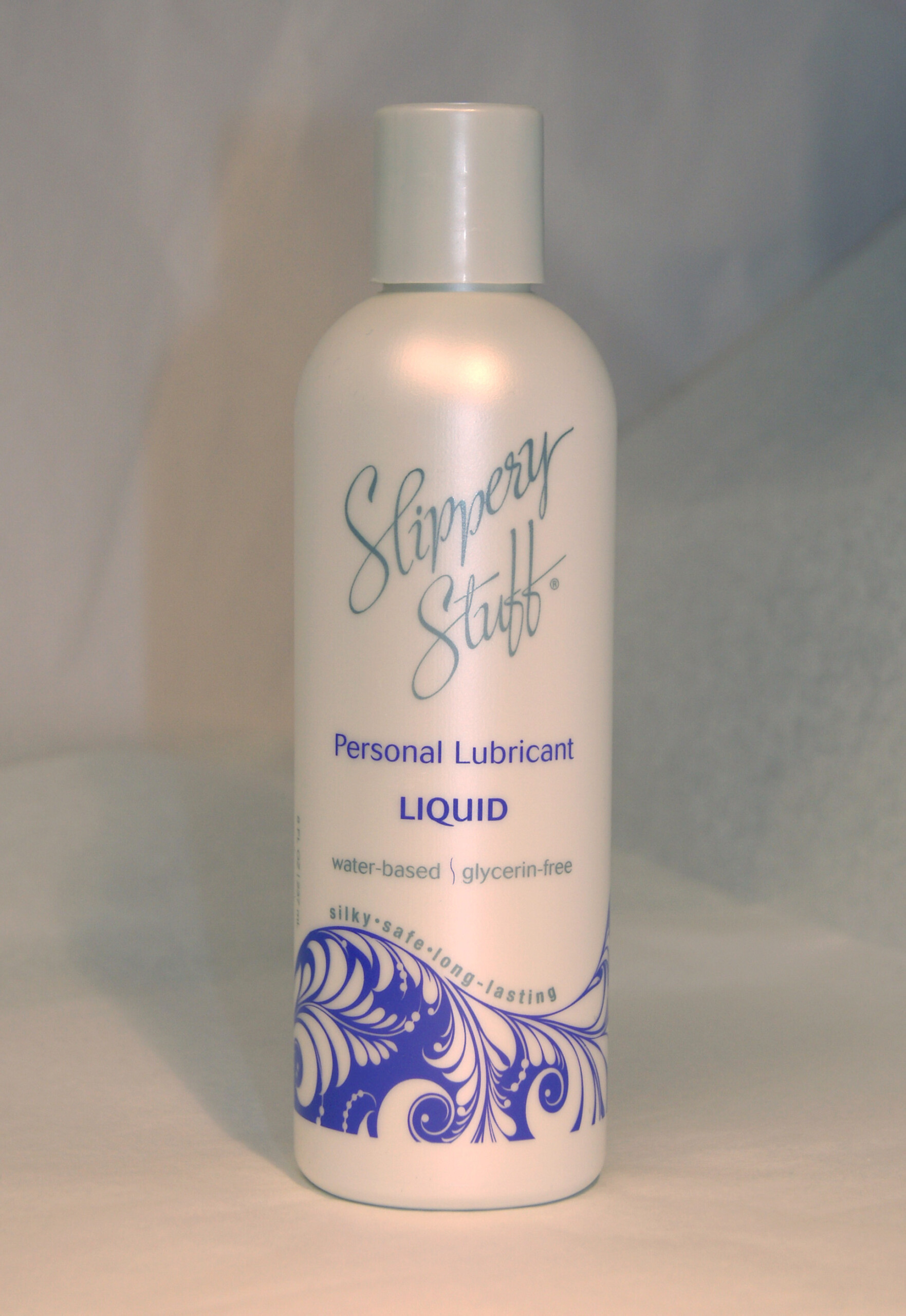 SLIPPERY STUFF 8OZ LIQUID - Romantic Depot | Adult Sex Toy Superstore