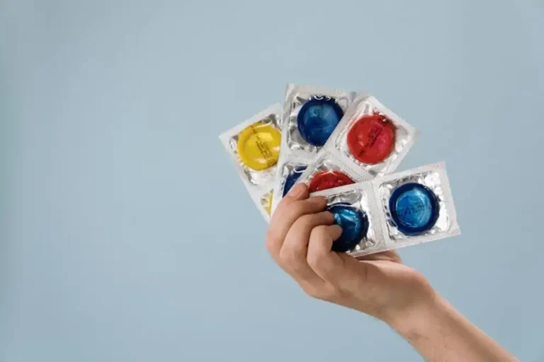 Detailed Guide to Condoms